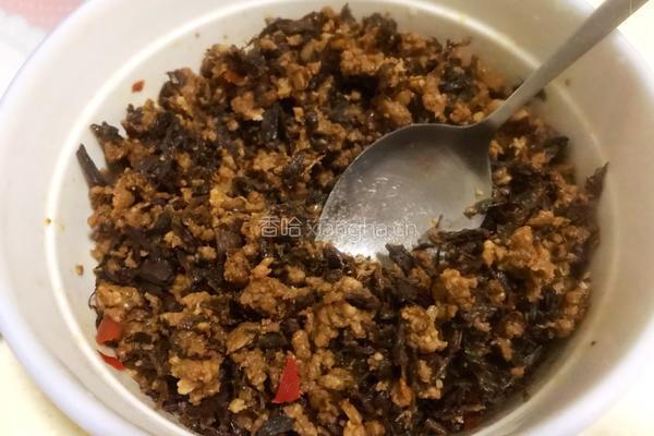 梅菜肉饼的做法图解1