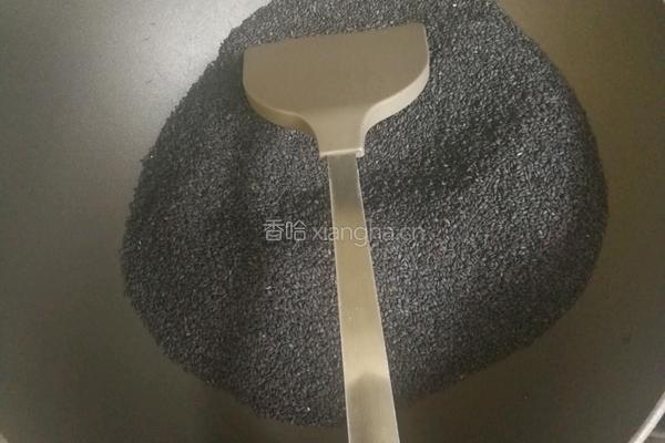 补肾健脑黑芝麻核桃酱的做法图解2