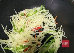青椒土豆丝的做法图解9