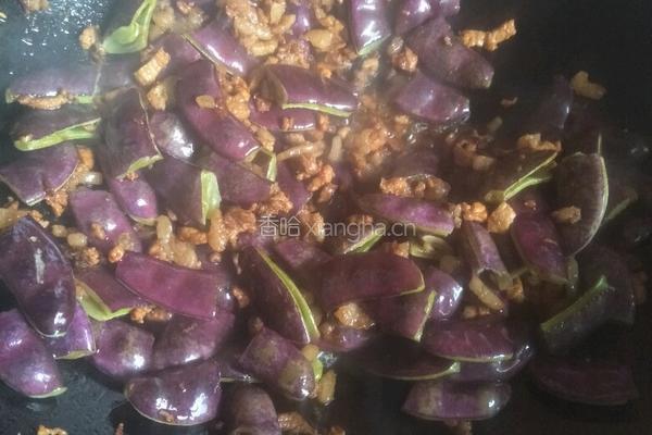 扁豆闷饭的做法图解3
