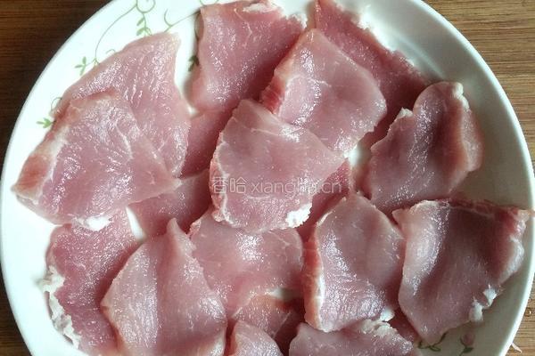 锅包肉的做法图解1
