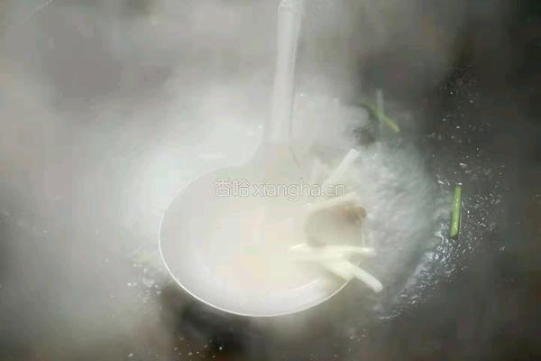 滑炒里脊丝的做法图解2