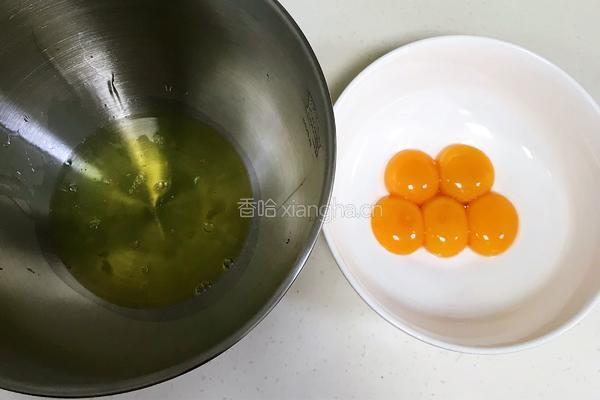 菠菜戚风蛋糕的做法图解3
