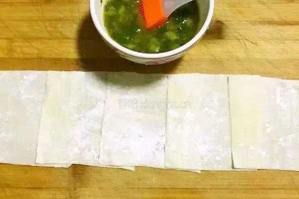 葱油饼的做法图解3