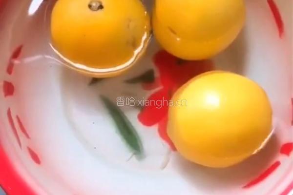 柠檬蜂蜜茶的做法图解1