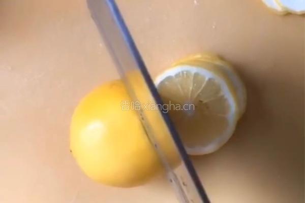 柠檬蜂蜜茶的做法图解3