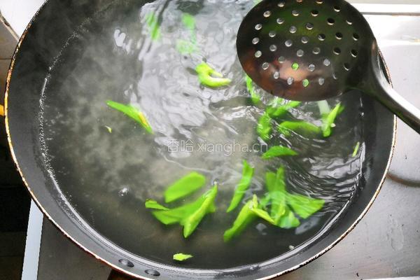 水晶土豆片的做法图解7