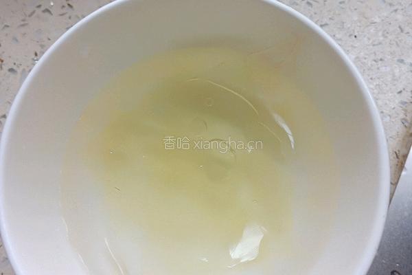 牛奶冻的做法图解1