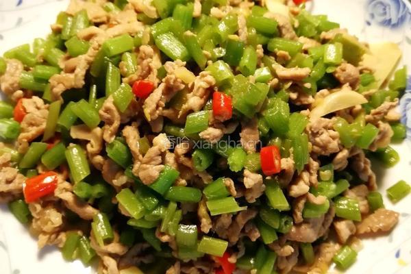 南瓜藤炒肉的做法图解9