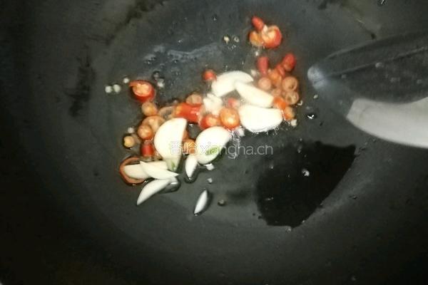 南瓜藤炒肉的做法图解6