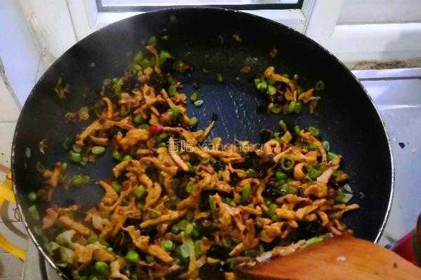 老干妈肉丝炒饭的做法图解6