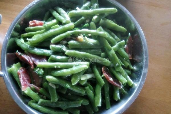 腊肉炒四季豆的做法图解12