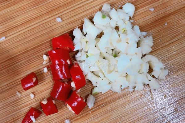 5分钟快手家常菜‼️用火锅底料炒菜竟然如此好吃的做法图解2