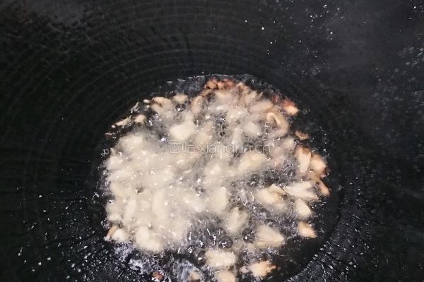 蒜蓉油炒菜花的做法图解4