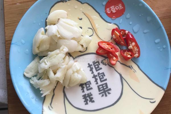 肉沫莲藕丁的做法图解1