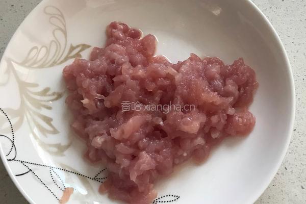 肉沫莲藕丁的做法图解2