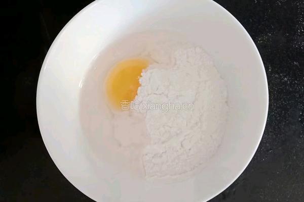 鲳鱼蛋黄面线 (宝宝辅食）的做法图解4