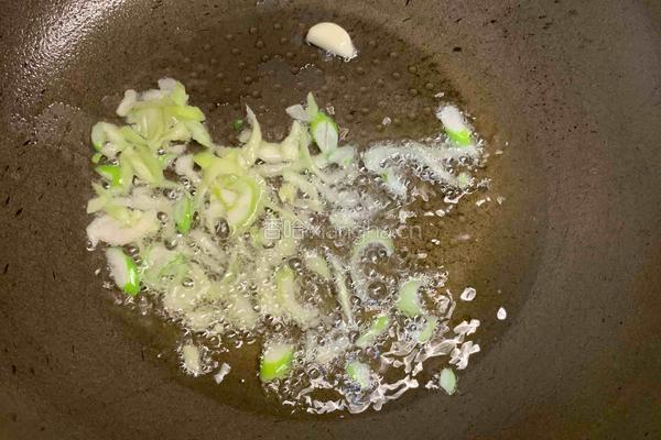 鸡蛋煎豆腐的做法图解6