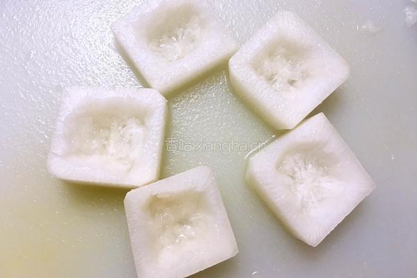 白萝卜蒸肉丸的做法图解3