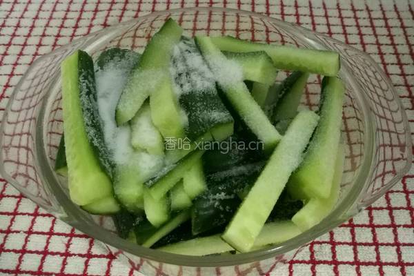 酱黄瓜的做法图解2