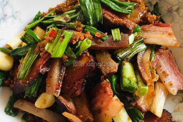 榨广椒炒熏肉的做法图解9