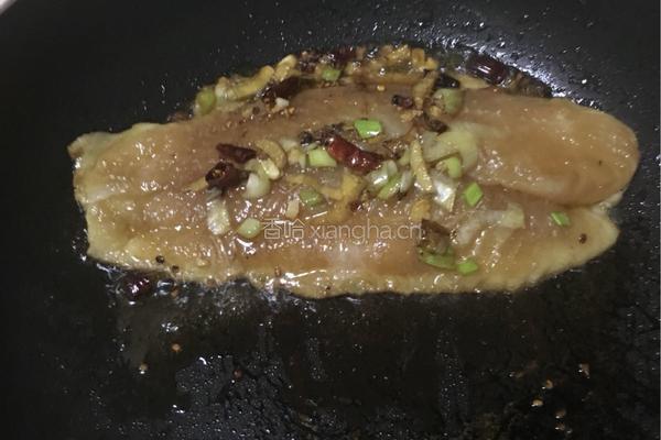 红烧巴沙鱼柳的做法图解4