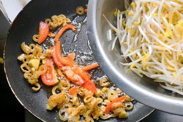 酸香豆芽的做法图解4