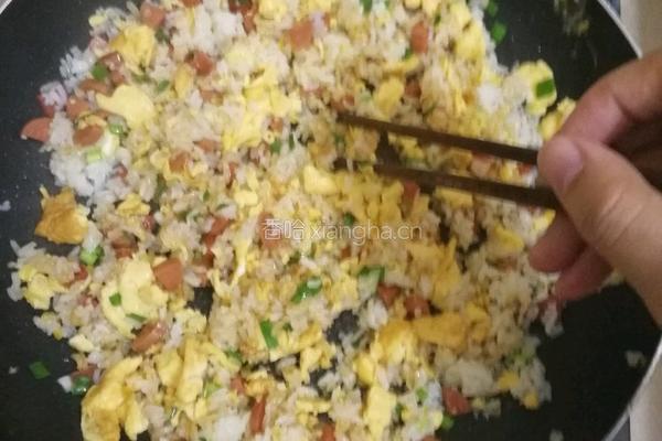 蛋炒饭的做法图解4