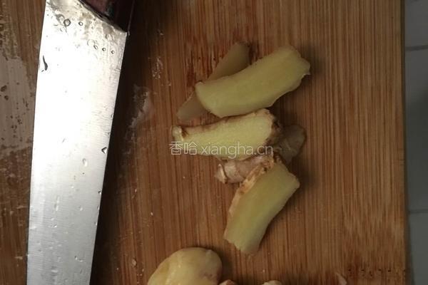 蛋白肉炒熏肉的做法图解4
