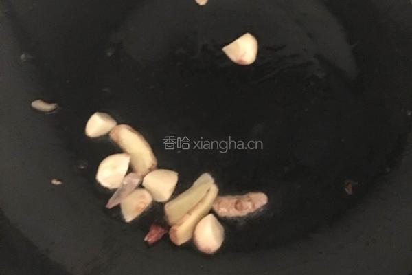 蛋白肉炒熏肉的做法图解6