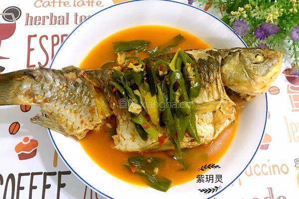 红烧鲫鱼的做法图解7