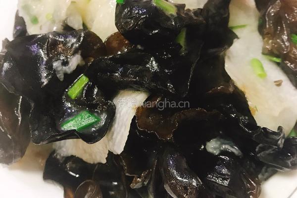 山药片烩木耳的做法图解3
