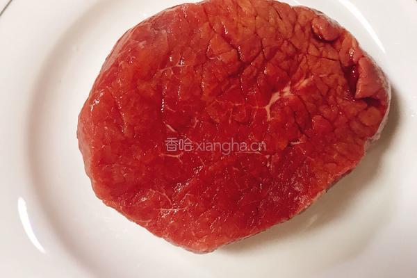 黄芹炒牛肉条的做法图解2