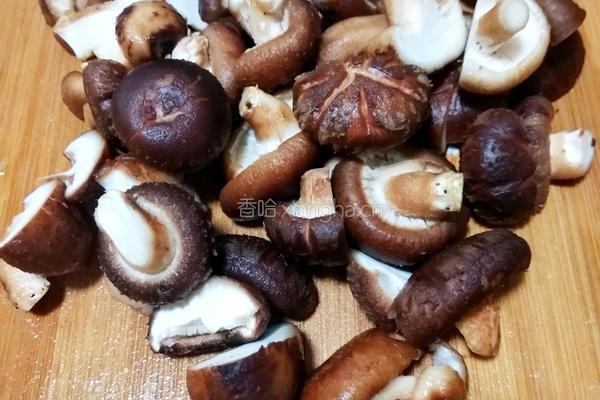 香菇鸡汤的做法图解7