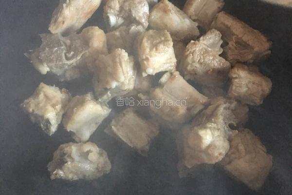 玉米排骨汤的做法图解9