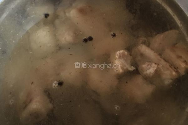 玉米排骨汤的做法图解10