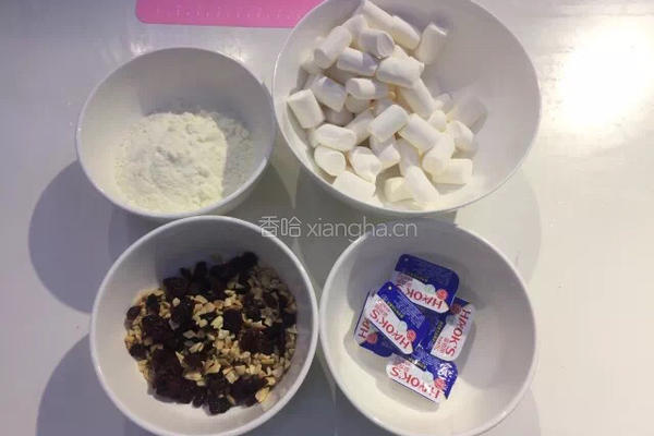 蒸出来的牛轧糖与沙琪玛的做法图解1