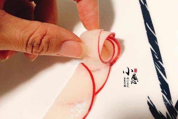 红皮萝卜玫瑰花的做法图解12