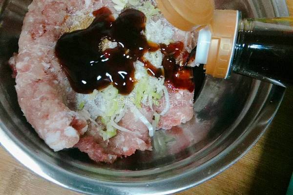 红烧狮子头的做法图解5