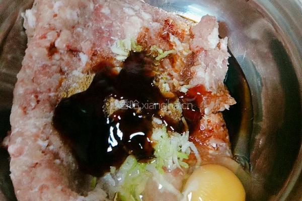 红烧狮子头的做法图解6