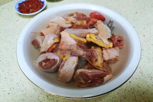 原汁原味的土鸡汤的做法图解3