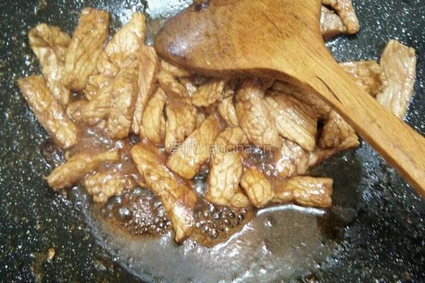 糖醋瘦肉的做法图解2