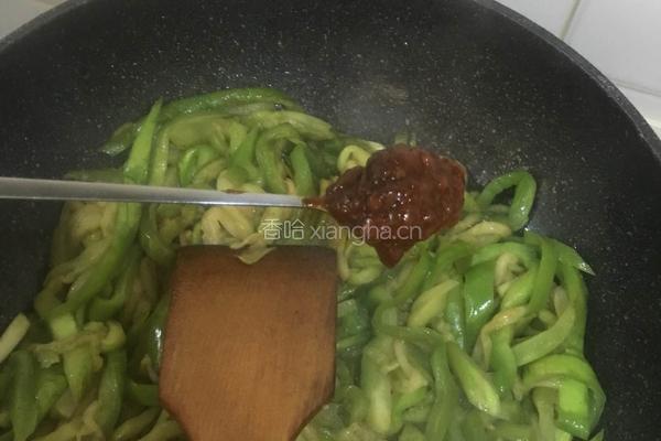 蒜香酱茄条的做法图解3