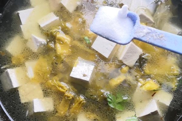 酸菜豆腐鱼的做法图解10