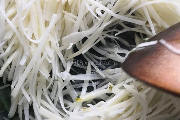 酸菜土豆丝的做法图解8