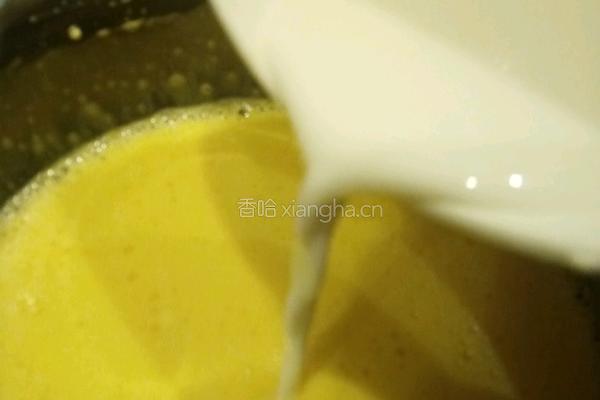 戚风蛋糕的做法图解5