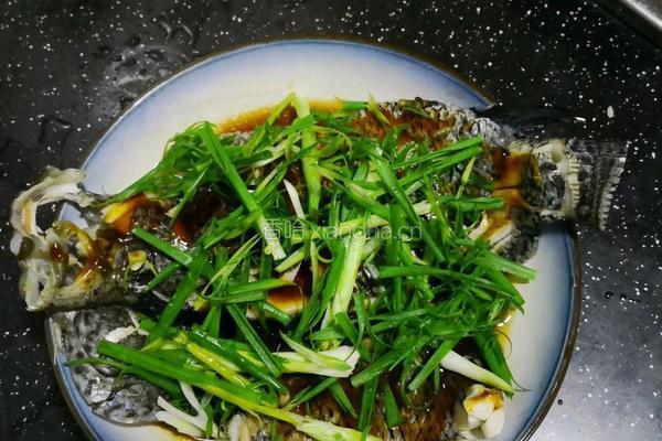 葱油鱼的做法图解5