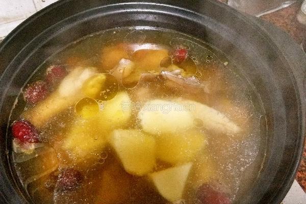 山药鸡汤的做法图解9