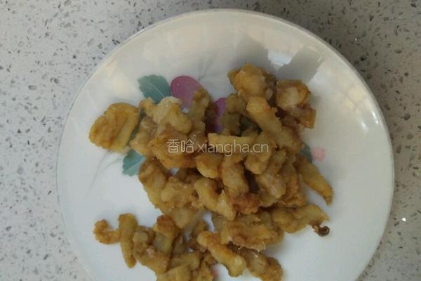 猪肉渣炒大白菜的做法图解2