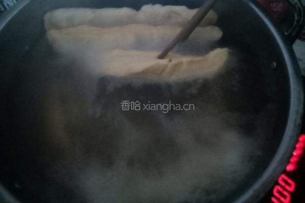 传统油条的做法图解7